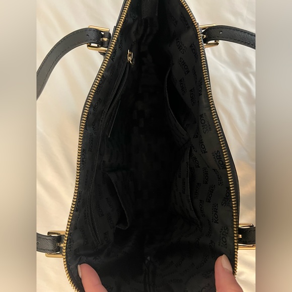 Michael Kors Large Black Tote - Picture 5 of 7
